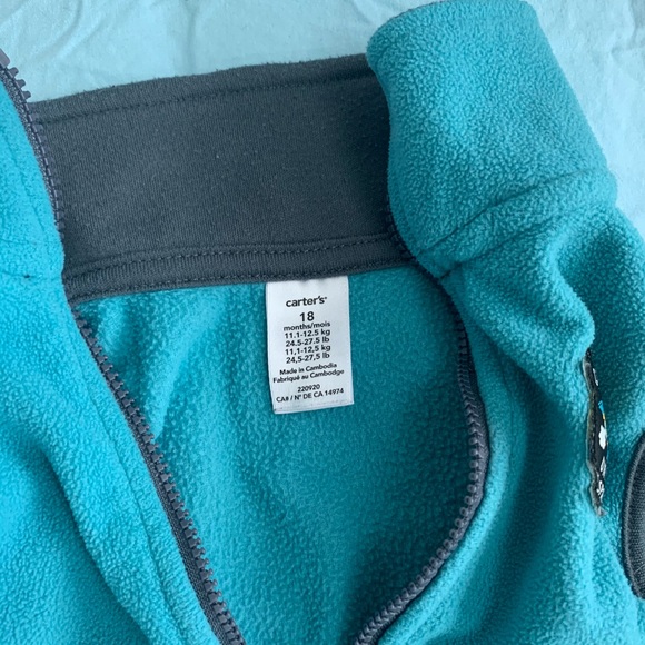 2X Fleece sets - Carter’s size 18m - Picture 5 of 5